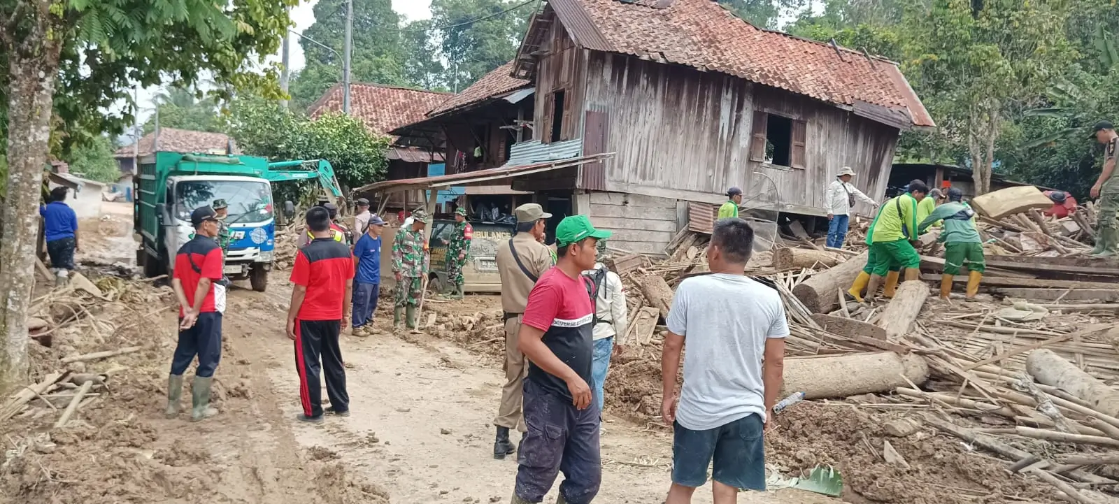 [UPDATE] Pencarian Satu Korban Hilang Akibat Banjir di Kabupaten OKU Dihentikan